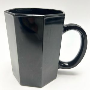 🖤⚫️⬛️♠️♣️◼️Arcoroc France - Black Amethyst Otagonal Mug.
